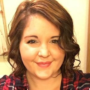 Meet your Posher, Alexah